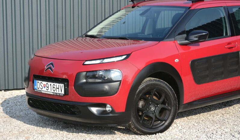 Citroen C4 Cactus 1.20 PureTech, SR. voz, 1. majiteľ full