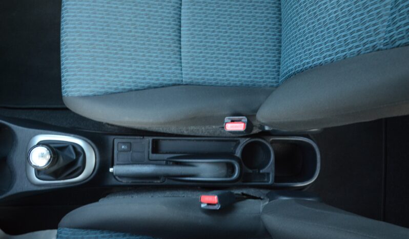 Toyota Yaris 1.00 Benzín SR voz 1. Majiteľ Top Stav full