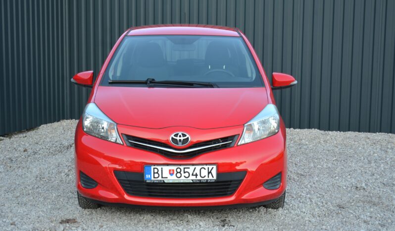 Toyota Yaris 1.00 Benzín SR voz 1. Majiteľ Top Stav full