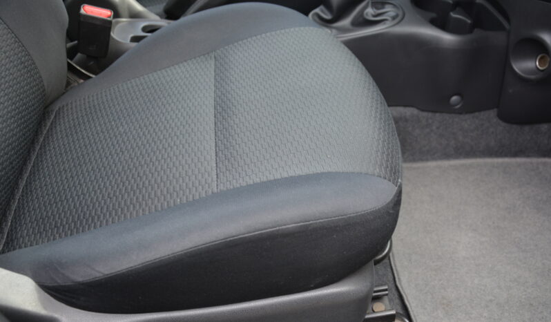 Nissan Micra 1.20 benzín full