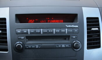 Mitsubishi Outlander 2.00 4×4 DI-D, SR voz, 7 miest, 4×4 full