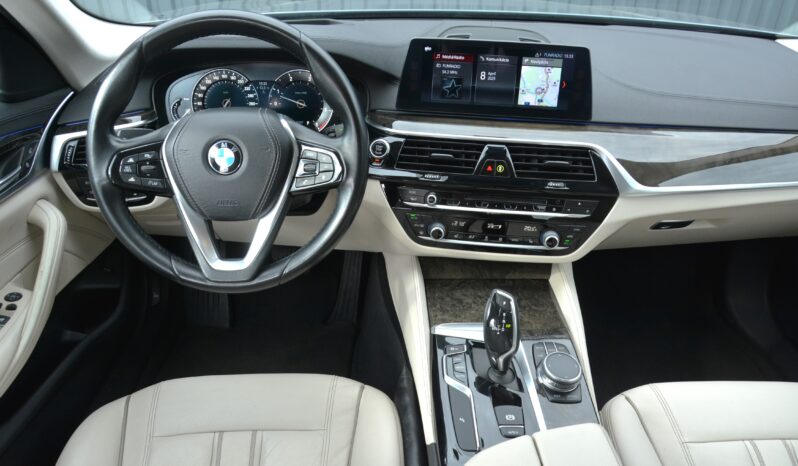 BMW rad 5 3.00 Drive, automat, koža, TopStav full