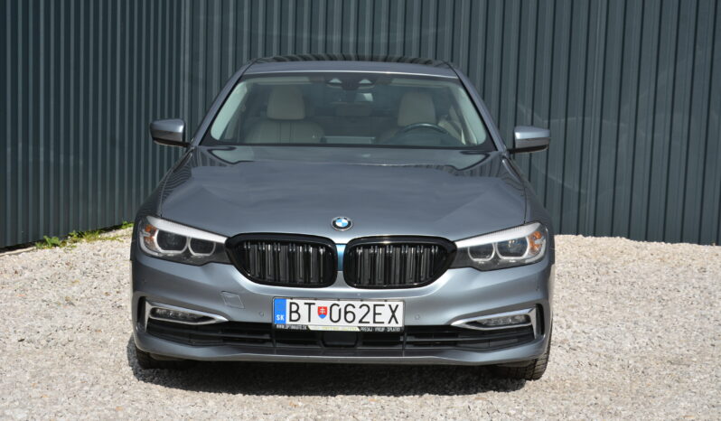 BMW rad 5 3.00 Drive, automat, koža, TopStav full