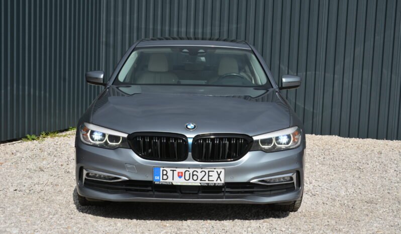 BMW rad 5 3.00 Drive, automat, koža, TopStav full