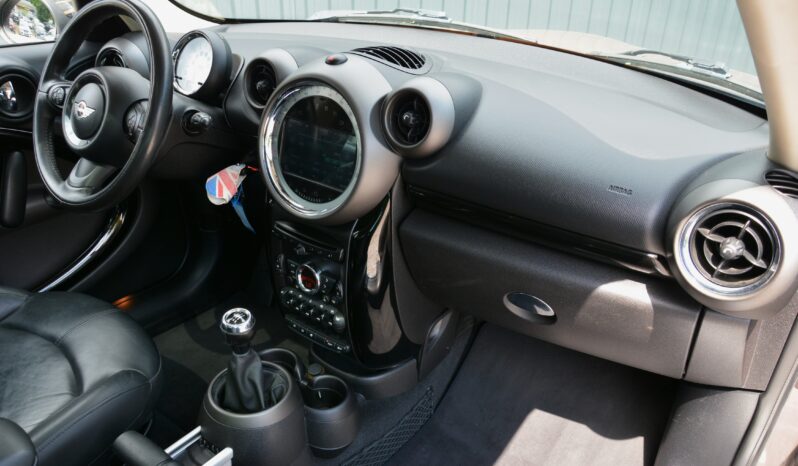 Mini Countryman 1.60 Koža, Panoráma, TOP výbava full