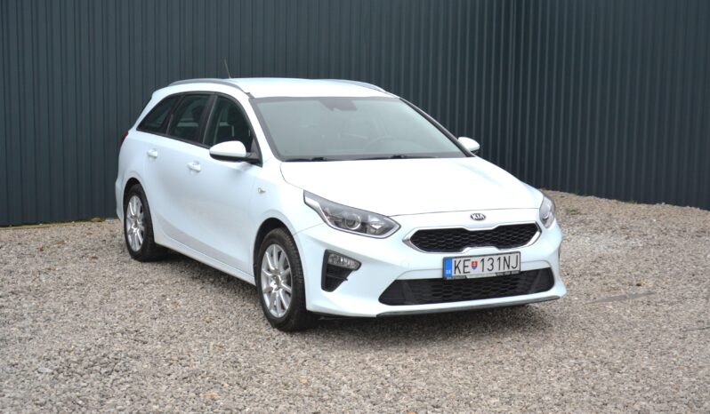 KIA Ceed 1.60 CRDi, SR. voz , Nové rozvody,  Servi.kniha full