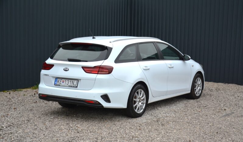 KIA Ceed 1.60 CRDi, SR. voz , Nové rozvody,  Servi.kniha full