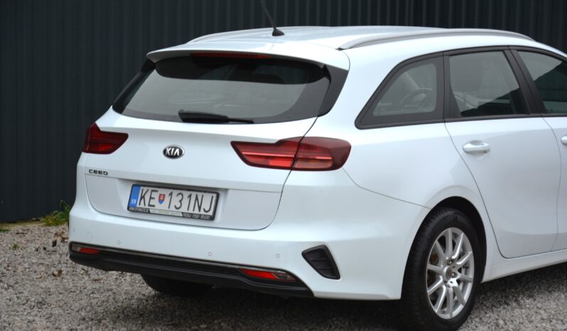 KIA Ceed 1.60 CRDi, SR. voz , Nové rozvody,  Servi.kniha full