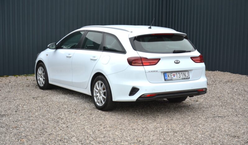 KIA Ceed 1.60 CRDi, SR. voz , Nové rozvody,  Servi.kniha full