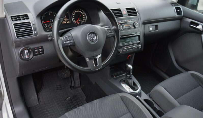 Volkswagen Touran 1.60 TDI , 1. majiteľ, Sr. voz, automat, 7 miest full