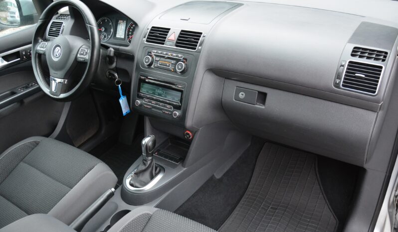 Volkswagen Touran 1.60 TDI , 1. majiteľ, Sr. voz, automat, 7 miest full