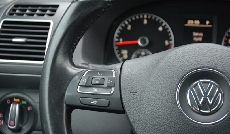 Volkswagen Touran 1.60 TDI , 1. majiteľ, Sr. voz, automat, 7 miest full