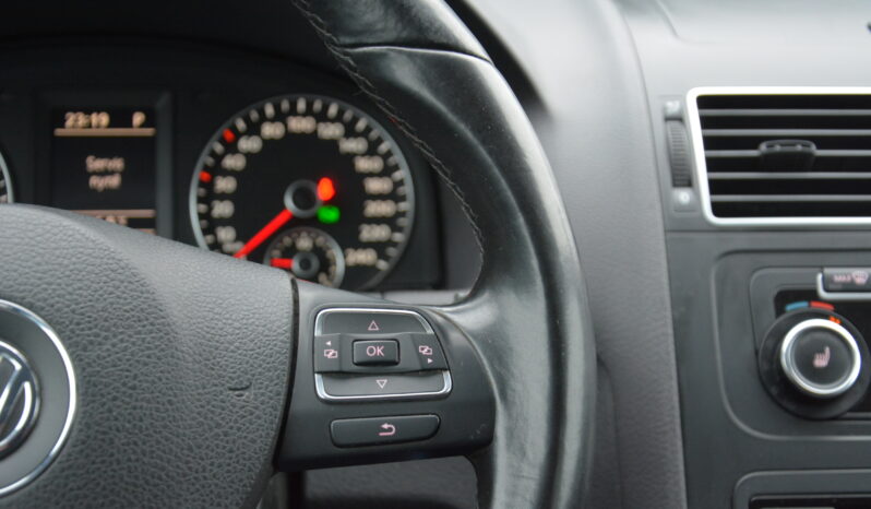 Volkswagen Touran 1.60 TDI , 1. majiteľ, Sr. voz, automat, 7 miest full