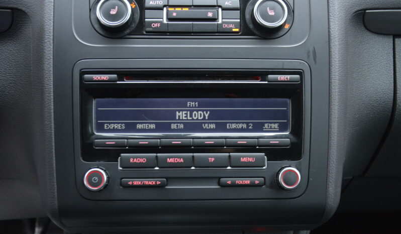 Volkswagen Touran 1.60 TDI , 1. majiteľ, Sr. voz, automat, 7 miest full