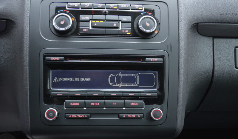 Volkswagen Touran 1.60 TDI , 1. majiteľ, Sr. voz, automat, 7 miest full