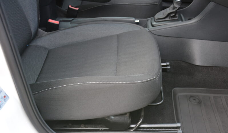 Škoda Rapid Spaceback 1.60 TDi DSG, SR voz, Po rozvodoch full