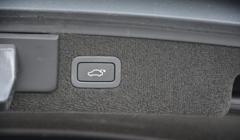 Jaguar XF 2.20 SportBrake, Servisná kniha full