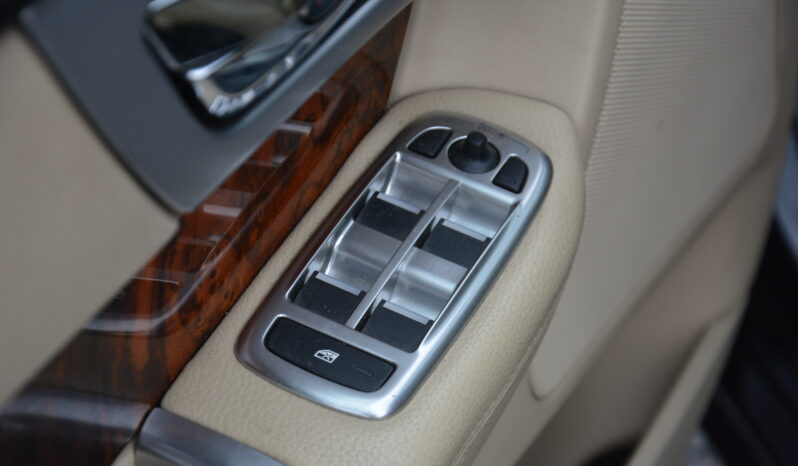 Jaguar XF 2.20 SportBrake, Servisná kniha full