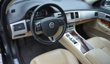Jaguar XF 2.20 SportBrake, Servisná kniha full