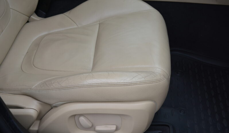 Jaguar XF 2.20 SportBrake, Servisná kniha full