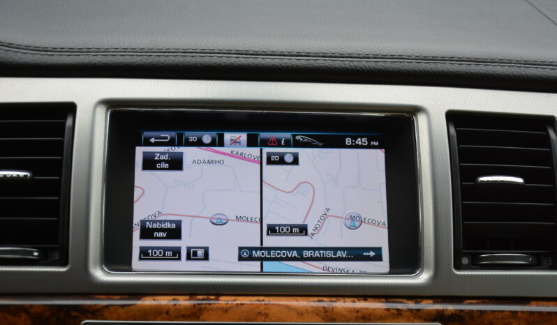 Jaguar XF 2.20 SportBrake, Servisná kniha full