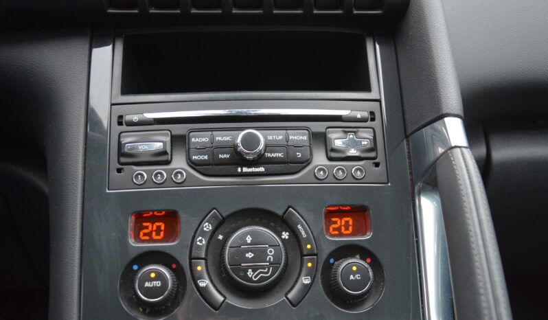 Peugeot 3008 1.60 Hdi, SR pôvod 1 majiteľ full