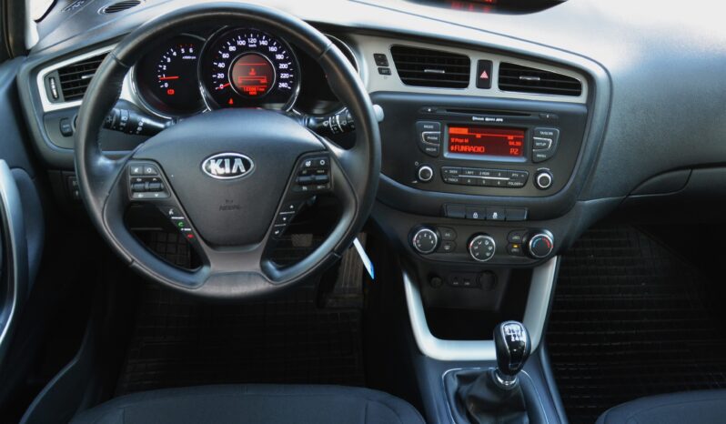 KIA Cee’d 1.60 CRDi, SR. voz full