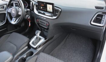 KIA Ceed 1.60 CRDi, GOLD, automat, SR voz, 1. majiteľ full