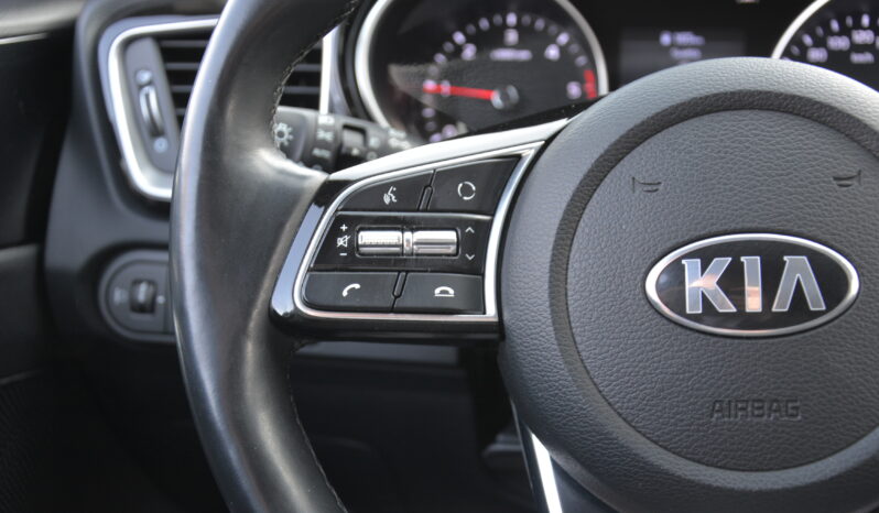 KIA Ceed 1.60 CRDi, GOLD, automat, SR voz, 1. majiteľ full