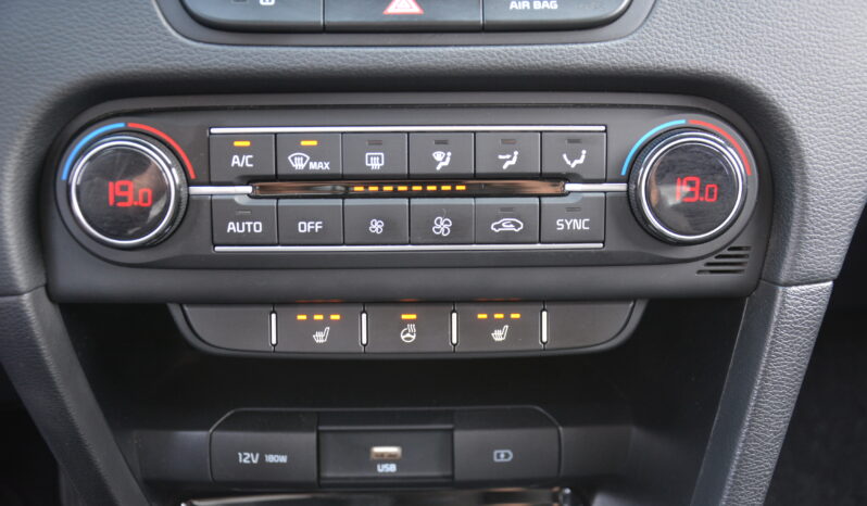 KIA Ceed 1.60 CRDi, GOLD, automat, SR voz, 1. majiteľ full