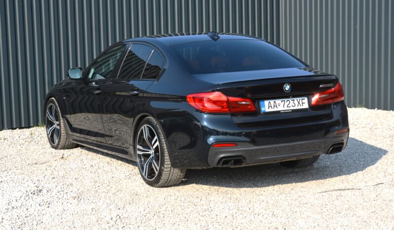 BMW rad 5 4.40 4×4 M550i, koža, mŕtvy uhol, head up full