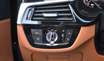 BMW rad 5 4.40 4×4 M550i, koža, mŕtvy uhol, head up full