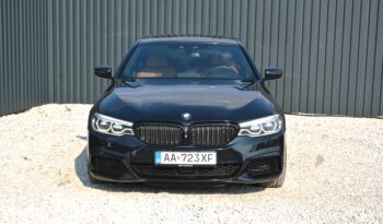 BMW rad 5 4.40 4×4 M550i, koža, mŕtvy uhol, head up full