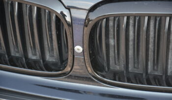 BMW rad 5 4.40 4×4 M550i, koža, mŕtvy uhol, head up full