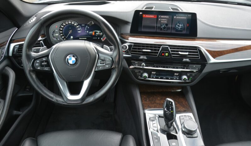 BMW rad 5 Touring 3.00 4×4 D 540x drive full