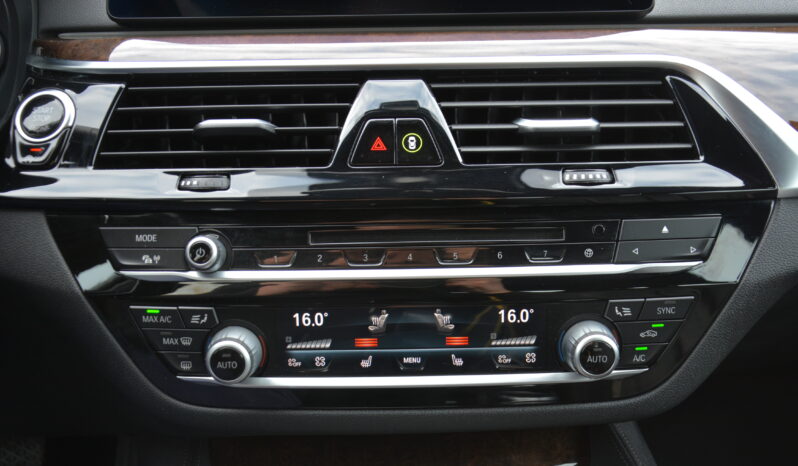 BMW rad 5 Touring 3.00 4×4 D 540x drive full