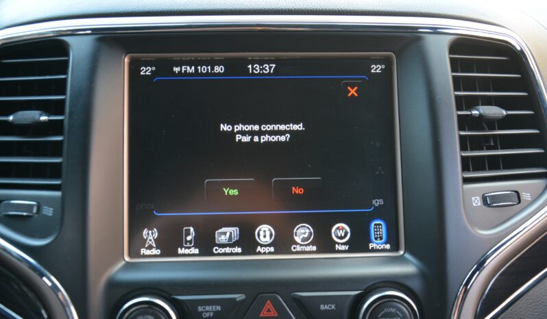 Jeep Grand Cherokee 3.00 4×4 L V6v Overland, koža full