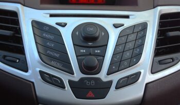 Ford Fiesta 1.40 i Titanium 1.majitelľ, SR voz, servisná kniha full