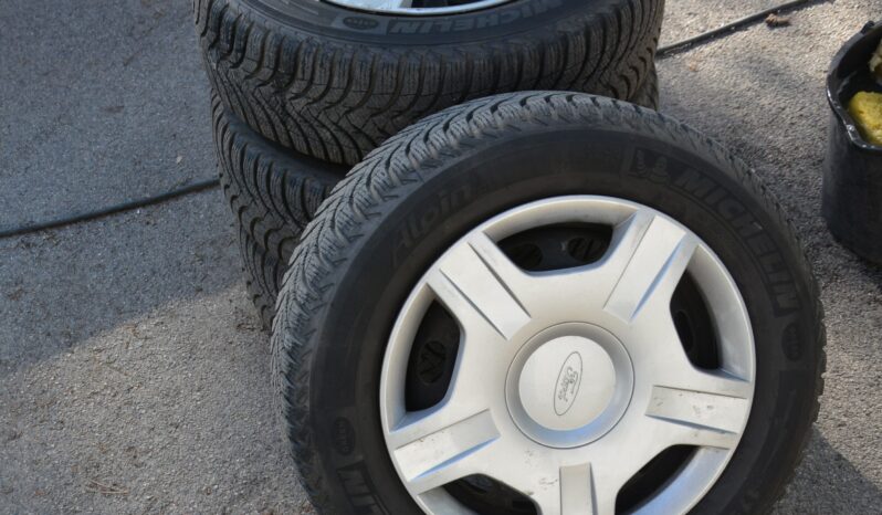 Ford Fiesta 1.40 i Titanium 1.majitelľ, SR voz, servisná kniha full