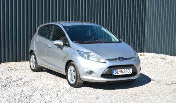 Ford Fiesta 1.40 i Titanium 1.majitelľ, SR voz, servisná kniha full