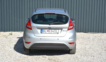 Ford Fiesta 1.40 i Titanium 1.majitelľ, SR voz, servisná kniha full
