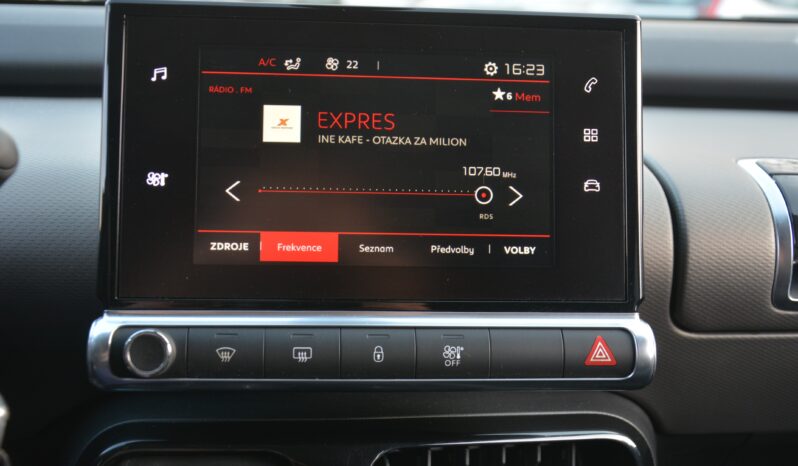 Citroen C4 Cactus 1.20 Benzín, Shine full