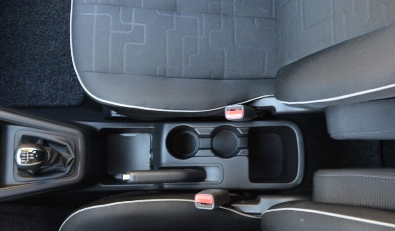 KIA Venga 1.40 benzín, SR. voz, full