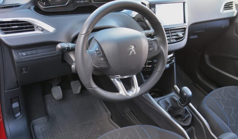 Peugeot 2008 1.20 Puretech Style – Top Stav, Len 17 700km!!! full