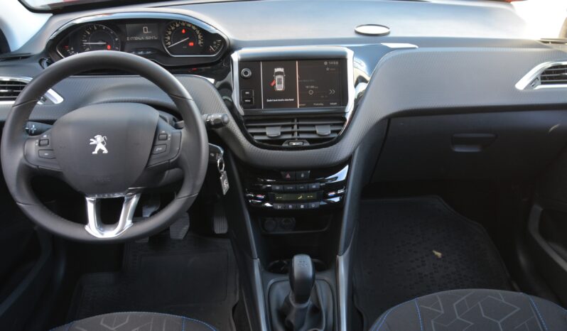 Peugeot 2008 1.20 Puretech Style – Top Stav, Len 17 700km!!! full