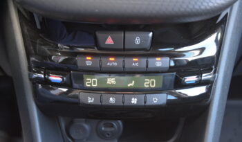 Peugeot 2008 1.20 Puretech Style – Top Stav, Len 17 700km!!! full