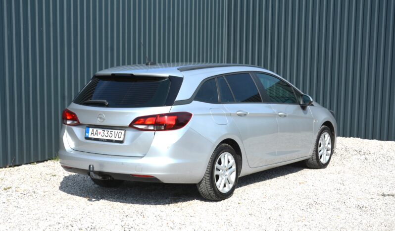 Opel Astra ST 1.50 CDTi – Top Stav full