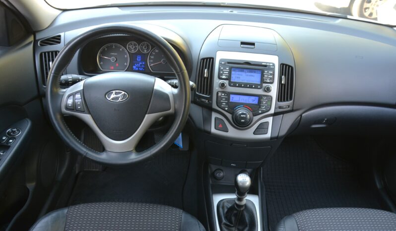 Hyundai i30 1.60 Crdi 1.majitel, slovak, servisna kniha full