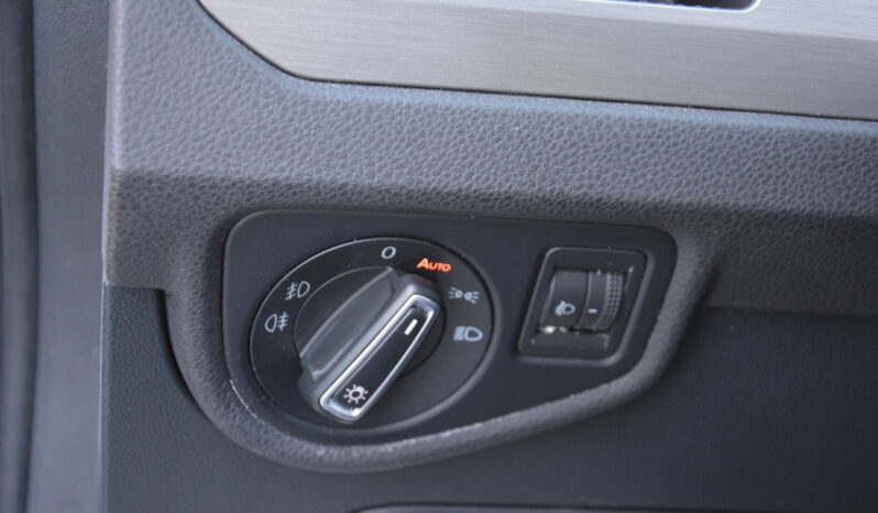 Volkswagen Touran 1.60 TDi, automat full