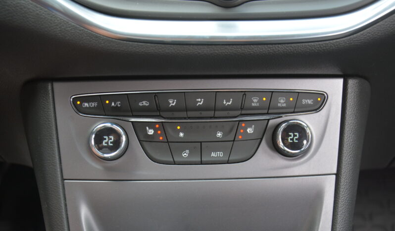 Opel Astra 1.60 CDTi SR voz full